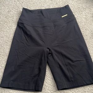 Gymshark Whitney Cycling Shorts - Black size M